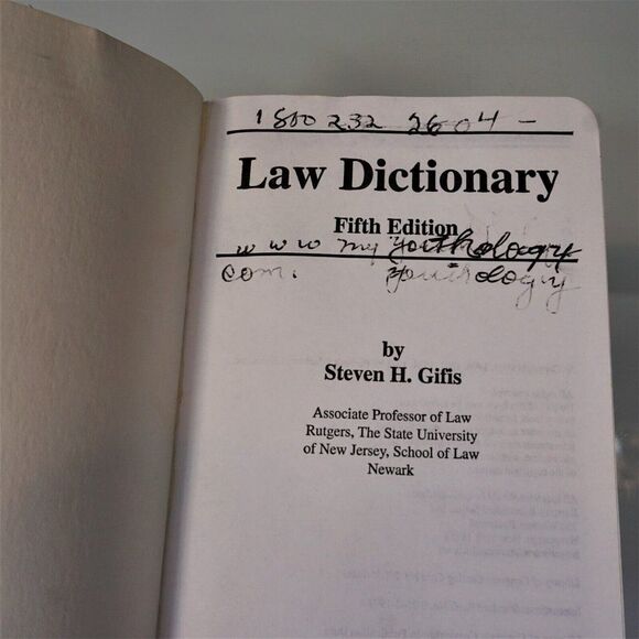 Law Dictionary Barron's Legal Guides By Steven Gifis Vinyl Bound 2003 - Picture 4 of 7